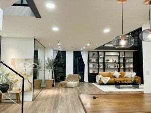 cho thuê căn hộ metropole loft 3pn - 160m². sang trọng - nội thất cao cấp, xách vali vào ở ngay !