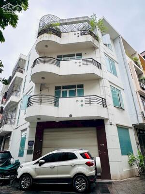 BÁN NHÀ LIỀN KỀ KĐT VĂM QUÁN. 110M2 - 4 TẦNG. LÔ GÓC.