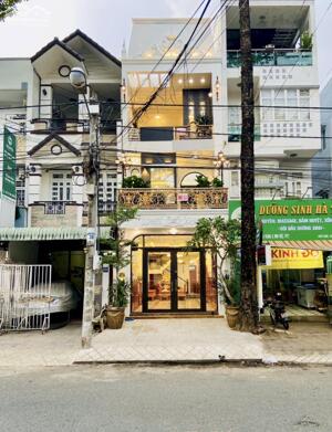 Nhà 1 trệt 2 lầu mặt tiền đường Nguyễn Hiền khu dân cư 91B