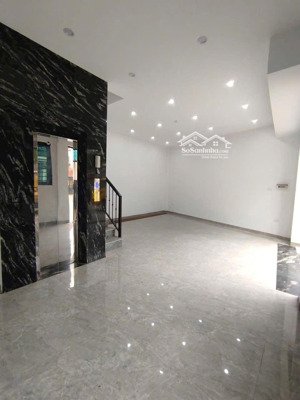 bán nhà hà trì hà đông-44m-thang máy-ô tô vào nhà- loanh quanh 10 tỷ- lô góc bao thoáng sáng