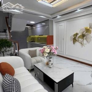 Trung tâm Q10 gần Ngô Gia Tự, DT 4x14.5m BTCT, 4 Tầng 5PN,