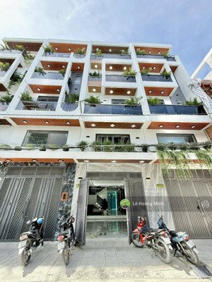 siêu phẩm 4,5m x 18m. 1 lửng 3 lầu hẻm 7m thông đường thạnh xuân 25