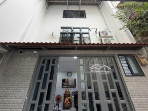 ngay vòng xoay điện biên phủ bình thạnh - nhà 4 tầng full nội thất - nở hậu tài lộc