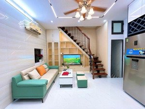 nhà đẹp 4t26m2 hồng mai lô góc 2 thoáng full nội thất tt hai bà trưng tiện ích ngập tràn ở ngay