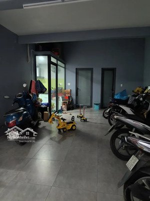 bán gấp trong tháng - bán nhà điện biên phủ 193m² 3 tầng - 27.5 tỷ