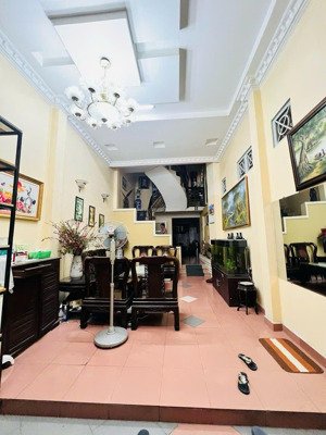 bán gấp trong tuần - bán nhà tô hiến thành 92m² 5 tầng - 18 tỷ