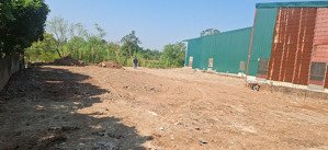 bán mảnh đất đẹp tại triệu xuyên phúc thọ hà nội , ôtô vào đất, vew hồ , 1 nhà ra ôtô tránh, giá rẻ