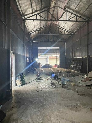 cho thuê kho xưởng tại đông anh - xã hải bối- đông anh. diện tích 250m2