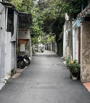 nhà kiệt đường nhựa 3m nguyễn phước nguyên,thông 2 đường lớn giá chỉ 3,55 tỷ