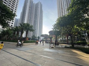 (ngợp bank) thanh khoản gấp cc cao cấp goldmark city - 3 ngủ, 2 wc full nội thất - 7 tỷ.