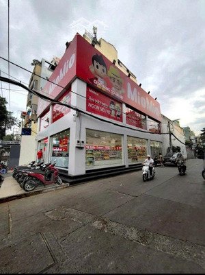 nguyên căn khu vip, góc 2 mặt tiền: lê văn quới, 11x35m, 1 lầu. lh: phát