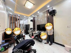 bán nhà 30m 5 tầng lê hồng phong hà đông 6,6 tỷ ctl