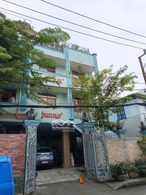 vip! bán nhà hxh tránh nhau đường hồ văn huê, phú nhuận - dt: 5 x 18 - kc: 4 tầng - giá: 17 tỷ