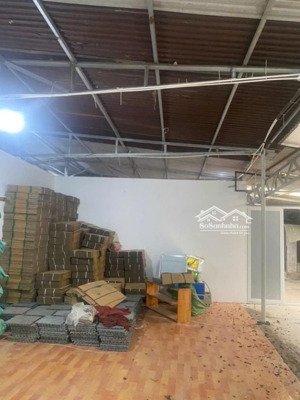 cho thuê kho xưởng tại bắc từ liêm
- p xuân đỉnh- bắc từ liêm
- diện tích 300m2