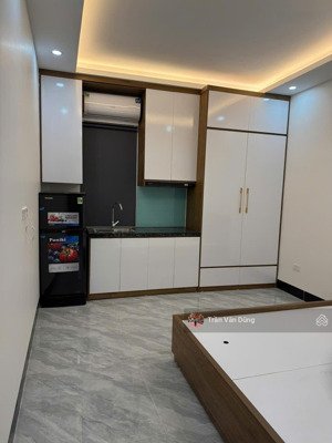 cc gửi bán ccmn-6 tầng mới-full nội thất-thang máy-ô tô đỗ cửa tại lai xá - gần đh công nghiệp