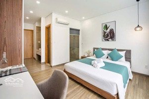 cho thuê căn hộ mới đường bến vân đồn, 40m2, máy giặt riêng