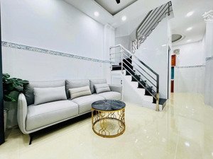 nhà mới ở ngay, gần chợ phạm văn bạch, 8m ra xe tải, 2 tầng đúc - 23m2 - chỉ #3.38 tỷ tl