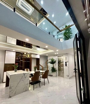 bán nhà thang máy đường trường chinh, thanh xuân, 38.2m, 6 tầng, sẵn sàng giao dịch, ở ngay