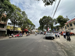 nhà mặt tiền phan chu trinh ngay chợ và trường nguyễn đức cảnh - 5 x 20.8m