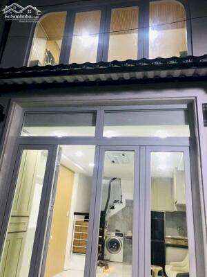  Bán nhà sát vòng xoay Lý Thái Tổ Q3, 20M2 (3.5X6) 3 TẦNG 2PN 2WC Siêu xinh - 4.88 Tỷ