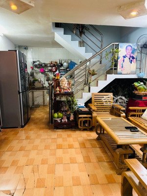 hiếm 48m2-chỉ 4,8 tỷ còn bớt-phú thọ hoà 1 căn ra hxh 2t 2pn2wc hoàn công đủ
sổ vuông a4 n