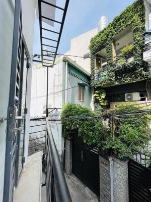 bán nhà 2 tầng , nơ trang long , q.bình thạnh , 2,1 tỷ