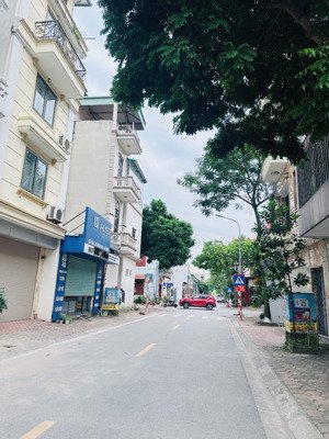 bán nhà mặt phố nguyễn văn hưởng 160m 38 tỷ - vị trí vàng hai mặt tiền - cơ hội đầu tư có 1-0-2