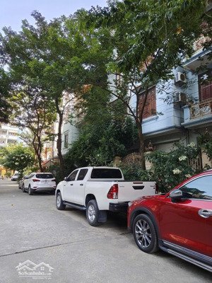 bán biệt thự mỹ đình- vỉa hè rộng- kinh doanh- dt 146m, giá 43,9 tỷ