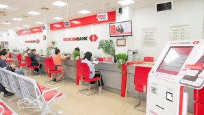 bán nhà mặt phố yên lãng, thái hà, thang máy, lô góc, cho thuê 800 tr/năm 88m2 x 5 tầng, gía 41 tỷ.