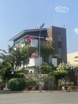 (giá thơm) kdc hưng phú 6x22 trục chính 15m view công viên cực đẹp ( 10tỷ824~ 82tr/m2)