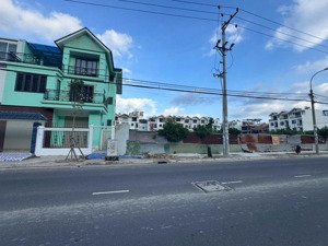 cực hiếm 1 lô biệt thự duy nhất tại kđt cách biển phạm văn đồng 300m cần bán nằm ngay mặt tiền