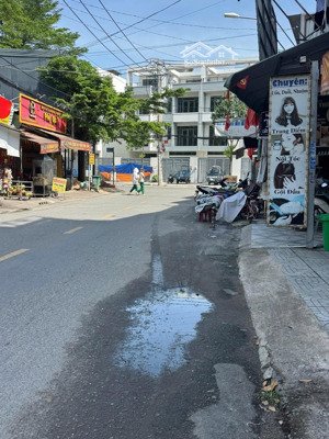 bán gấp nhà góc 2 mặt tiền lâm thị hố, tân chánh hiệp, q12, 7.5 tỷ