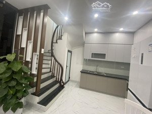 yên lộ, yên nghĩa 45m, 3 tầng, gần ô tô, phân lô, dân xây ,an sinh tốt chỉ hơn 5 tỷ 