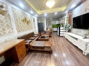 chỉ 6.x tỷ - nhà đẹp - 2 tầng - 4x20 - oto ngủ trong nhà - an dương vương, bình tân - tặng nội thất