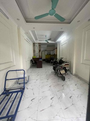 1 căn duy nhất nhà ông ích khiêm ba đình - gần phố -phân lô cán bộ về ở ngay