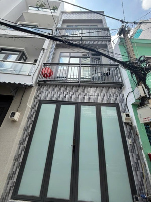 bán nhà riêng tại đường lạc long quân, 7 tỷ, 46 m2, giá ưu đãi