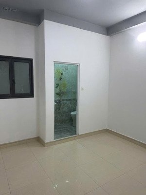 bán nhà mặt tiền đường lạc long quân 3.9 x 15.7m trệt - 2 lầu - st nhà mới vào kinh doanh ngay