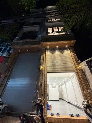 tôi chính chủ cho thuê nhà mới xây mặt phố số 364 khương đình