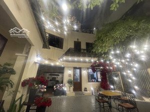 biệt thự trung tâm quận ba đình 160m2 - 50tỷ ô tô vào nhà - kinh doanh - 1 nhà ra phố