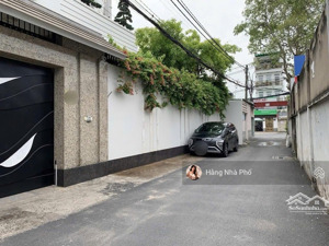 chdv 3 tầng linh chiểu - hẻm xe hơi - 4.6x16m - tn 35 triệu/ tháng - hiếm tầm tiền