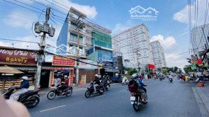 ngay hàng xanh,căn góc 2 mặt tiền,hẻm 9m,sát mặt tiền,đường bạch đằng,dt 55m2, 3 tầng, giá 9 tỷ tl.