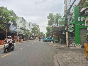 mặt tiền phạm văn bạch, 142m2, ngang 8,5m, chỉ nhỉnh 25tỷ, p12, gò vấp.