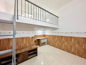 cho thuê phòng gác mới tinh, cách tdtu 5p ở lê văn lương, phước kiển, nhà bè
