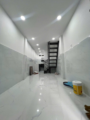 bán nhà nhỏ sổ hồng riêng trần xuân soạn