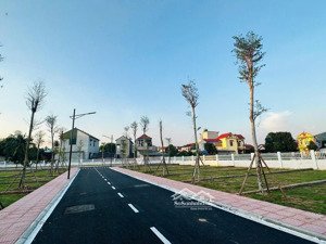 chính chủ cần tiền bán nhanh lô góc 2 mặt tiền diện tích 55m đất ở tại trung tâm tp phúc yên