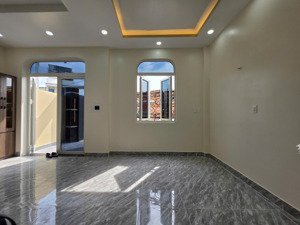 chính chủ bán nhà ở xe hơi vào tận nhà đường bình chiểu, nhà đẹp, mới, dọn vào ở ngay