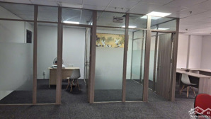 cần cho thuê văn phòng 90m2 tại dương đình nghệ , đầy đủ nội thất, giá 26tr. lh 