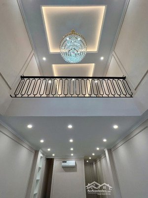 chính chủ cho thuê nhà 7 tầng,thang máy tại: khương đình,thanh xuân.50tr nhà mới xây