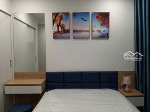 tôi cần bán gấp 2 căn hộ tại dự án the emeradl ct8, đình thôn, căn 04 và 05 tại e3ban công đông nam