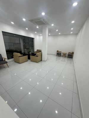 cho thuê văn phòng 14 triệu/th, 45m2 ở võ thị sáu, q3, hcm giá tốt